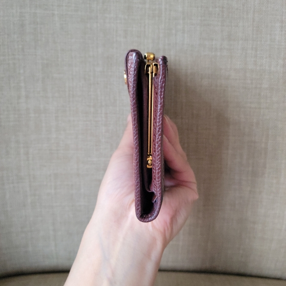 Authentic CHANEL vintage Caviar leather long wallet 4970715 (E05) - Picture 3 of 17